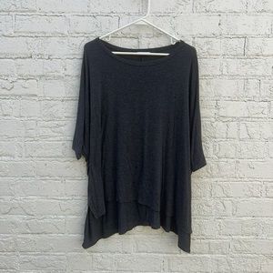 Reborn J loose fitting women’s gray tunic sz S